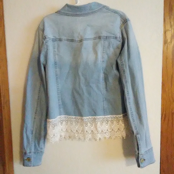 NWOT Isaac Mizrahi Lace Jean Jacket - Picture 6 of 8